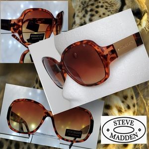 🧡 Brown Rectangular Sunglasses by Steve Madden